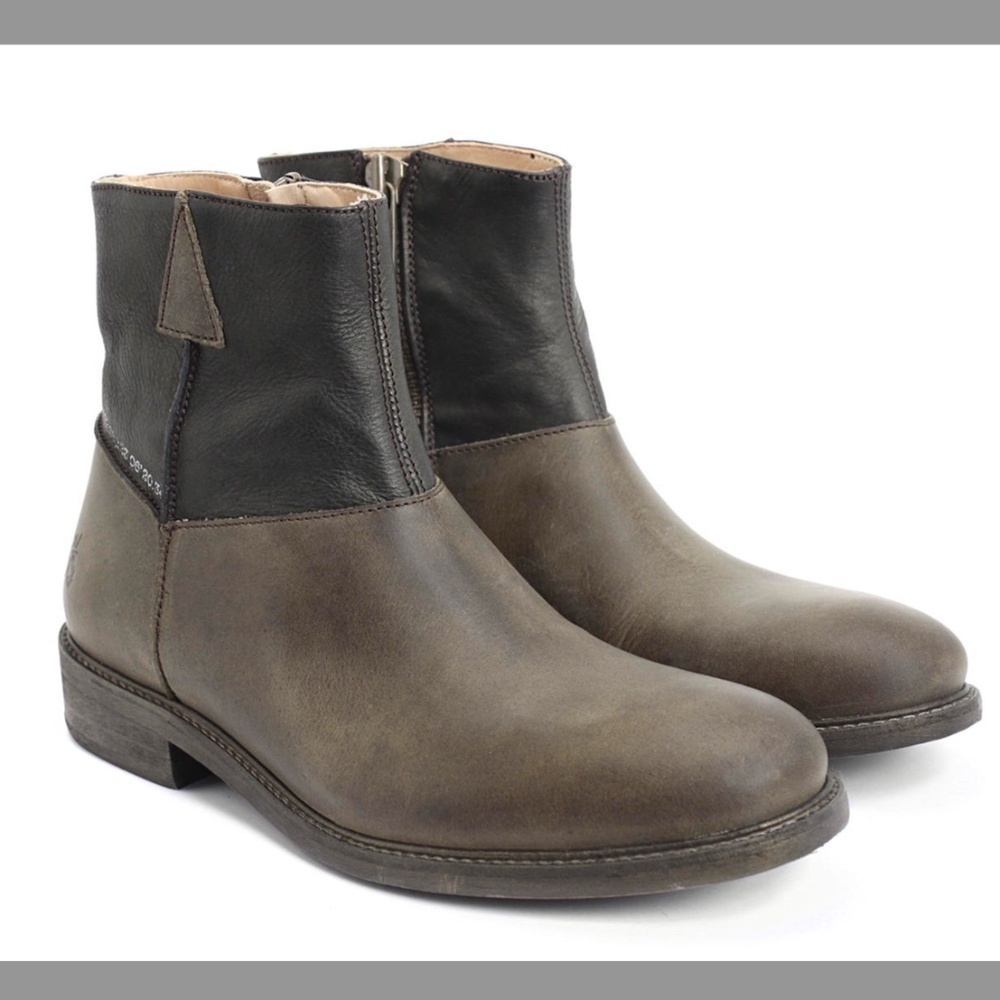 Fluevog Feature Holden contrast ankle boot made in Europe NWT